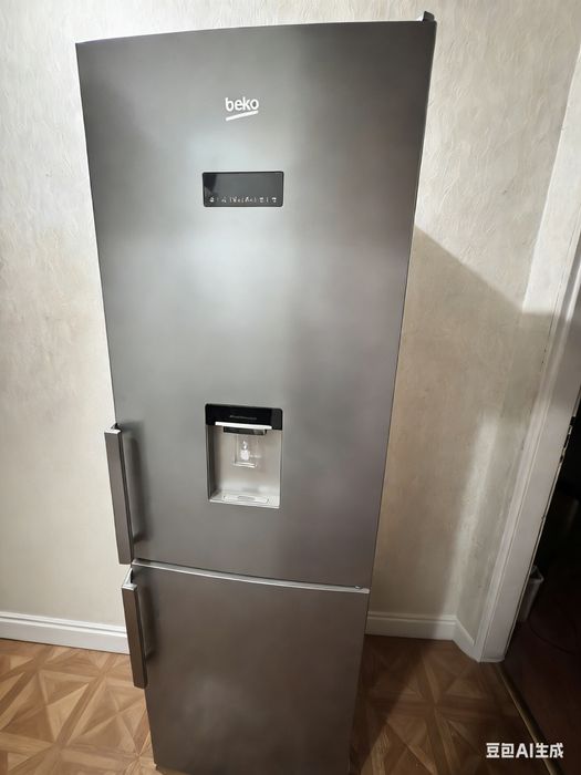 Висококачествен хладилник Beko – Като нов!