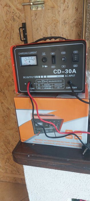 Incarcator masina  30A  12V-24V