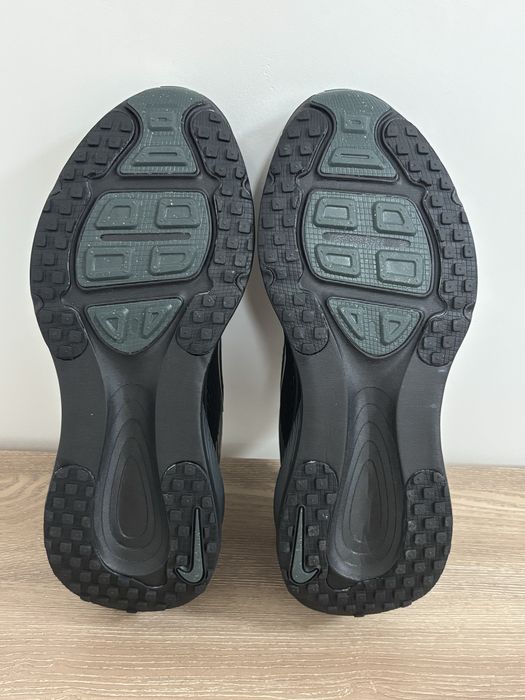 Nike Vomero 18 Обувки