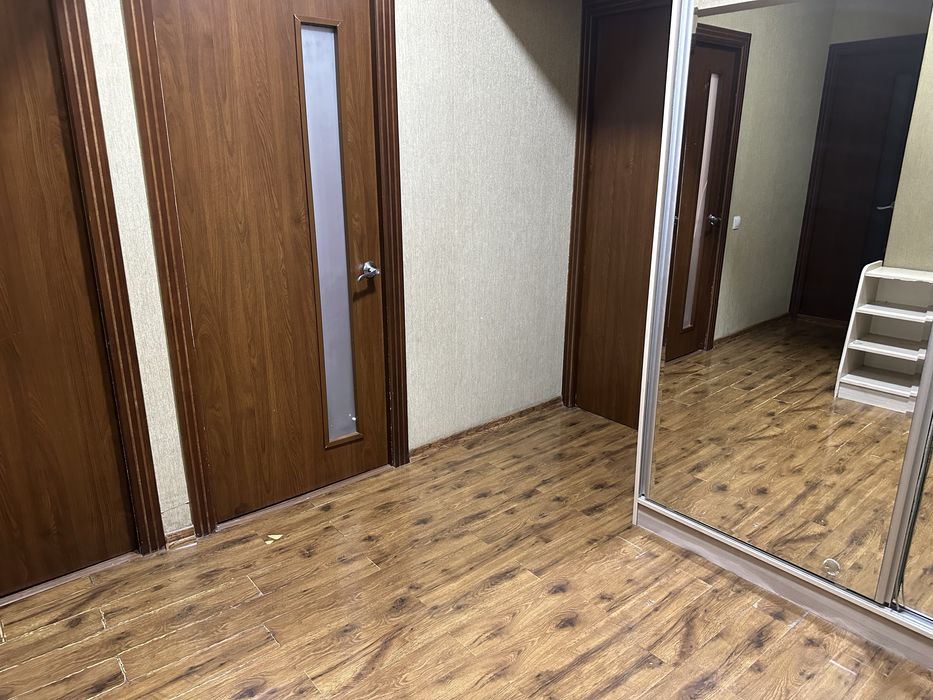 4/3/5 Юнусабад-15. С хорошим ремонтом, мебель, техника