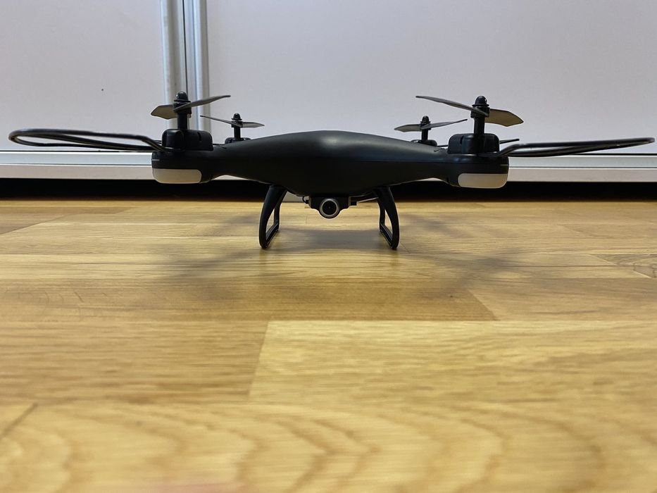 дрон за фото и видео заснемане, внос от Англия