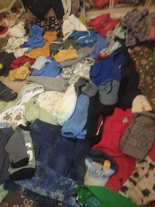 Подарявам бебешки дрехи и обувки за момче от 3 м до 1 г