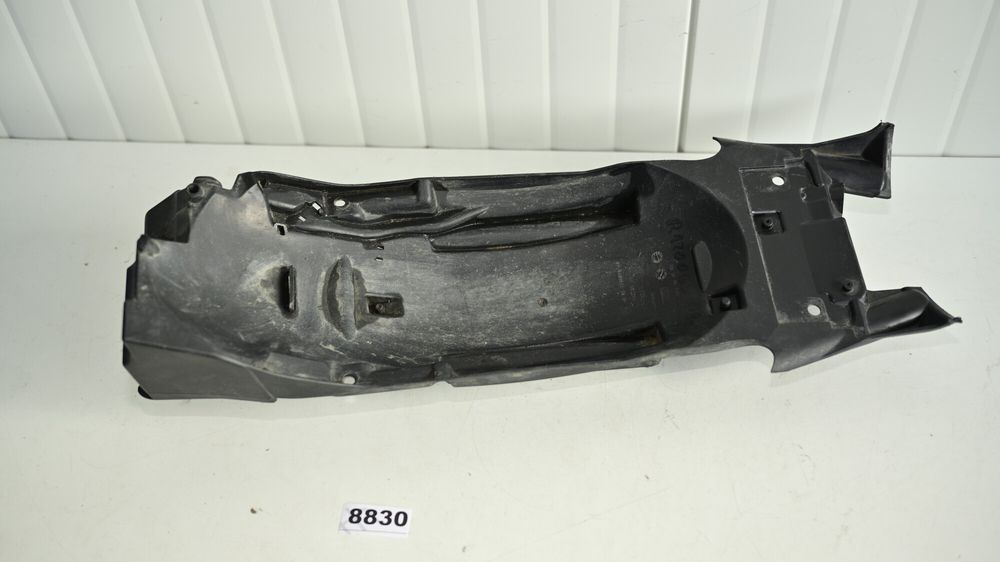 BMW R1200GS / Adventure 2004 2007 Undertail aripa spate plastic codita