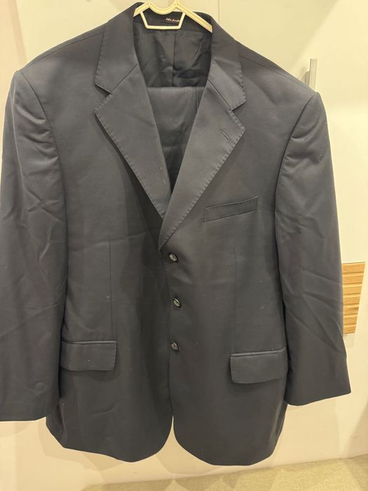 Тъмносин мъжки официален костюм - сако и панталон - италиански