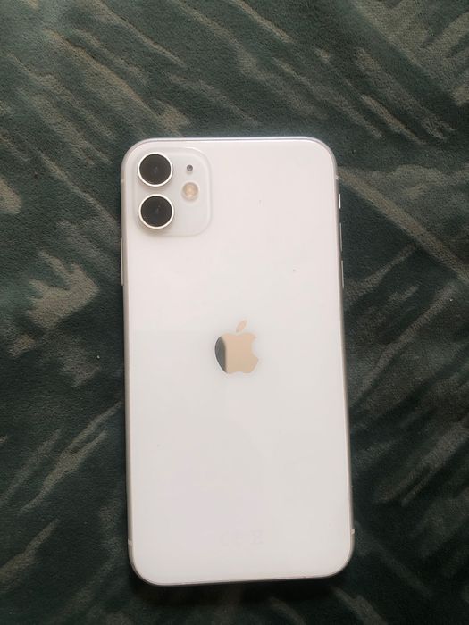 iPhone 11 с гаран