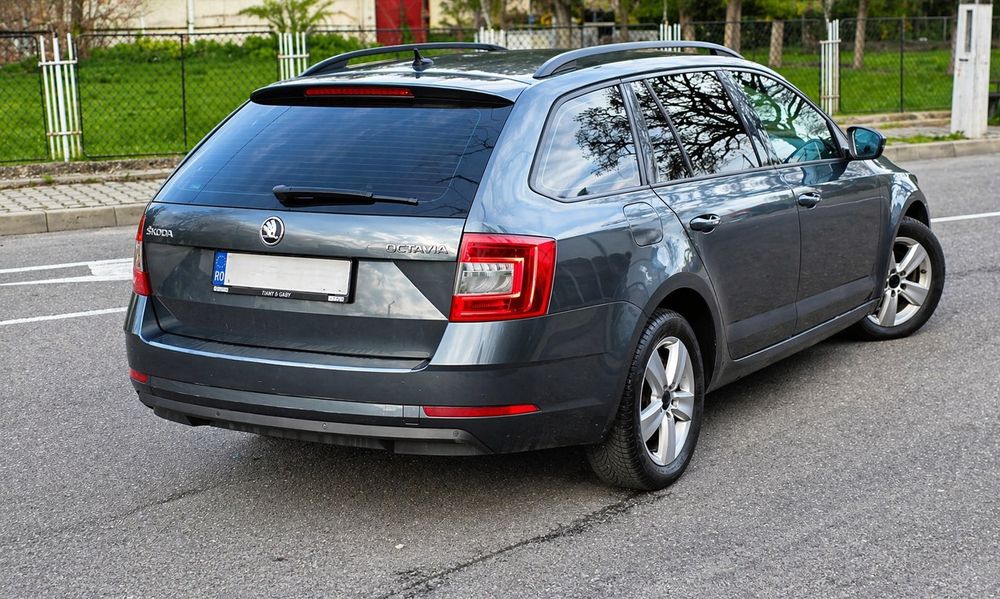 SKODA Octavia 2018 — imagine 4