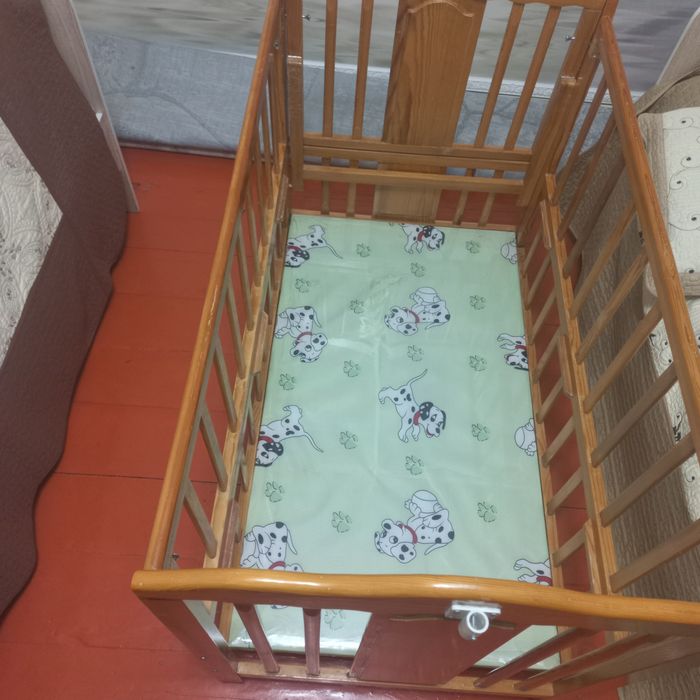 Манеж в хорошем состоянии.