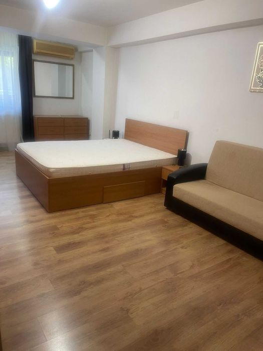 Particular, Inchiriez Garsoniera Decomandata, parter, Brancoveanu