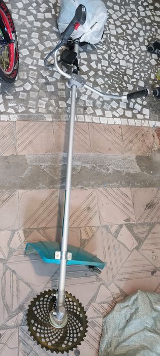 Газонокосилка триммер