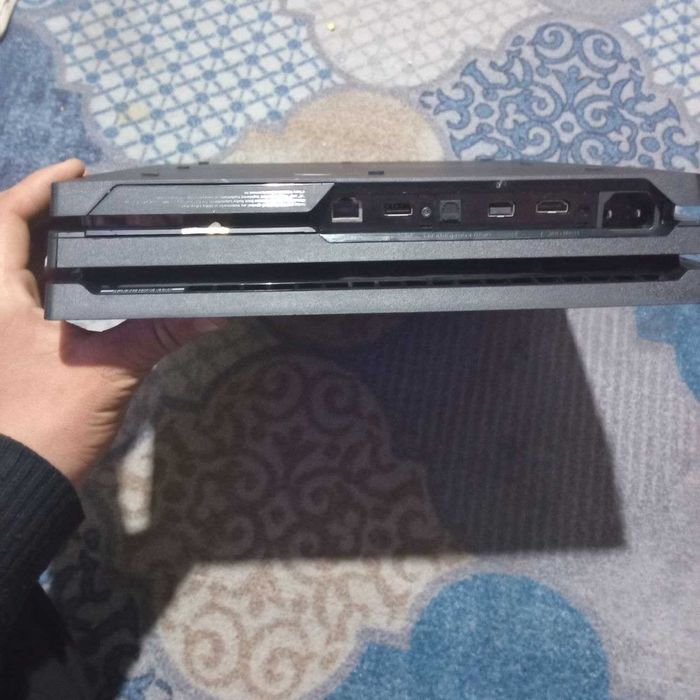 plesteyshn 4  2 ta pulti blan