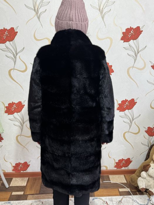 Продам норковую шубу