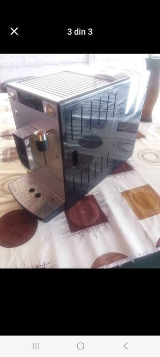 Vând aparat cafea saeco mellita