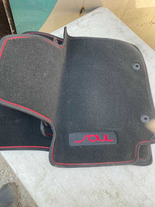 Набор ковриков KIA SOUL