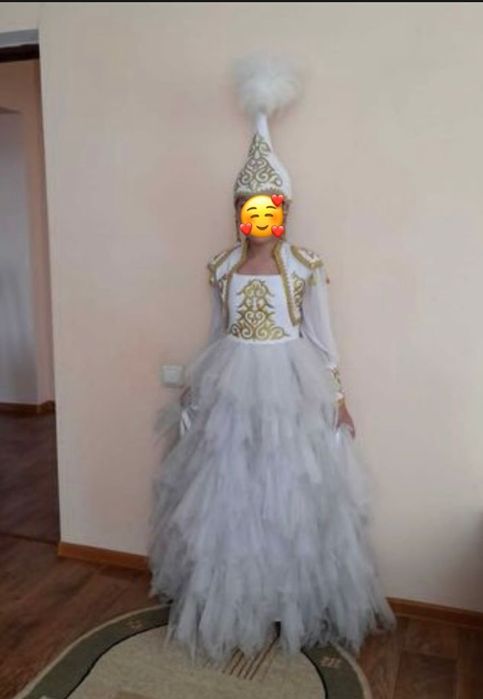 Платье в национальном стиле