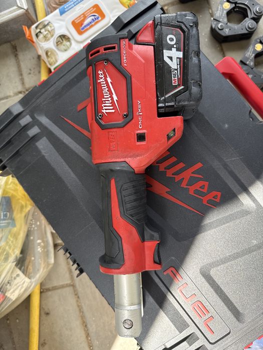 Vind Milwauke M18 ONEHCC  2022 cu acumulator 4ah