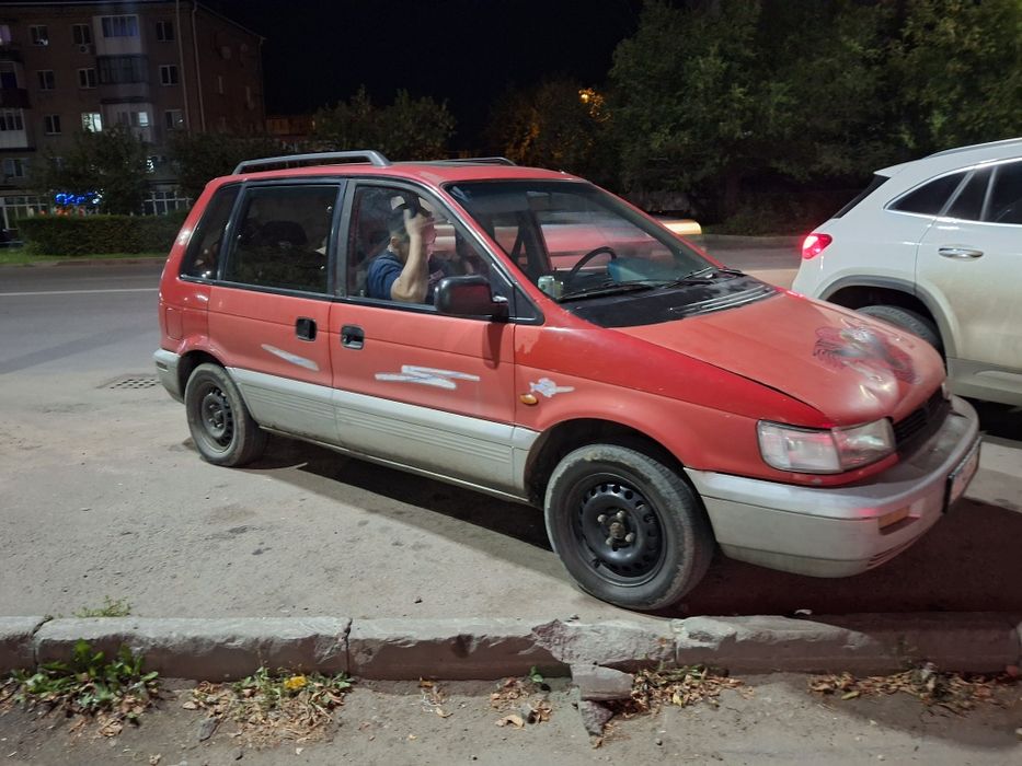 Продам обмен митсубиси спаис рунер