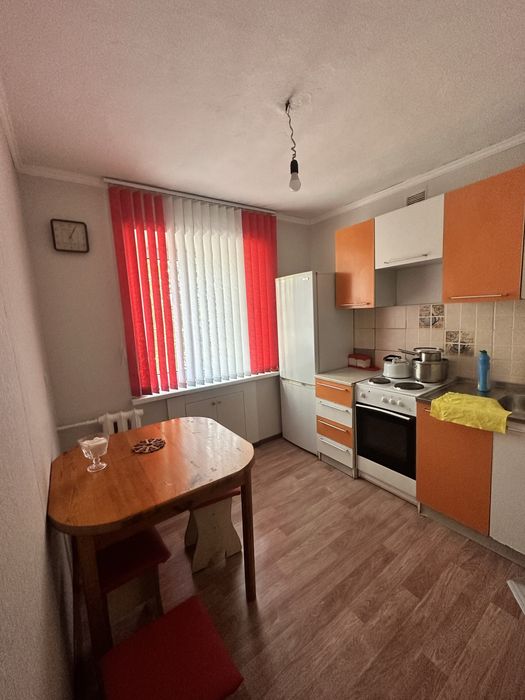 Сдается 2х комн квартира