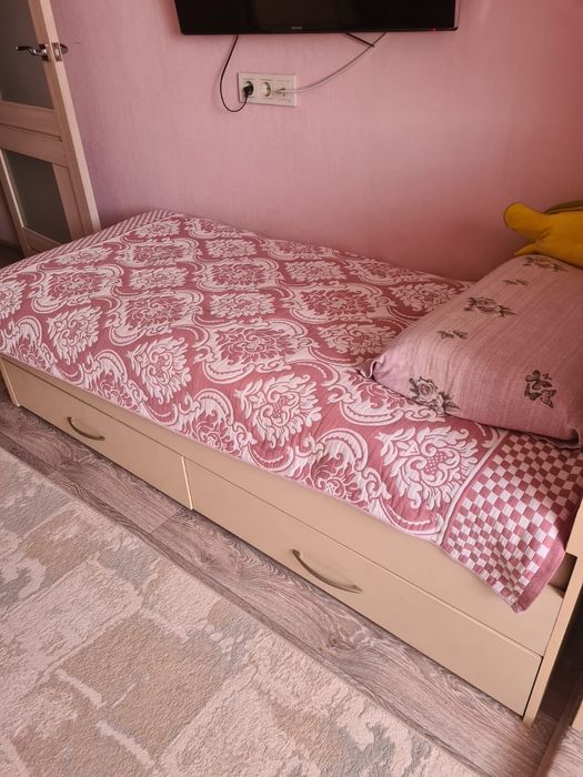 Кровать для детей и подростков