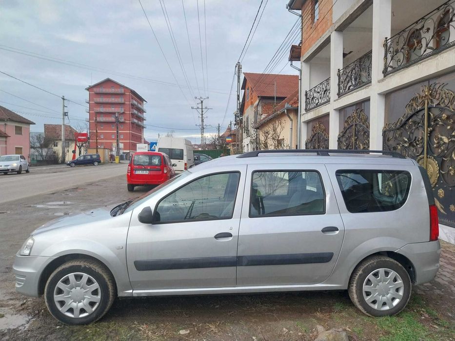 Dacia Logan Mcv 1,5 dci diesel an 2010 recent adusa