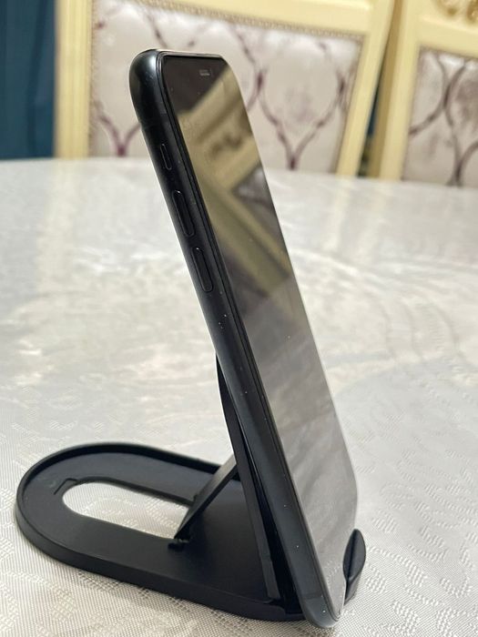 iphone xr 64gb akb 76%