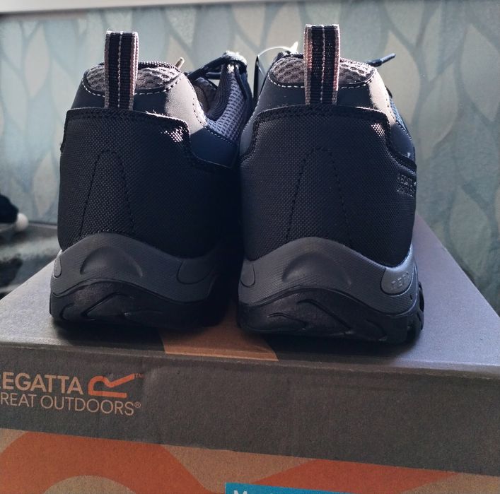 Regatta Holkombe lep туристически 44,45 номер