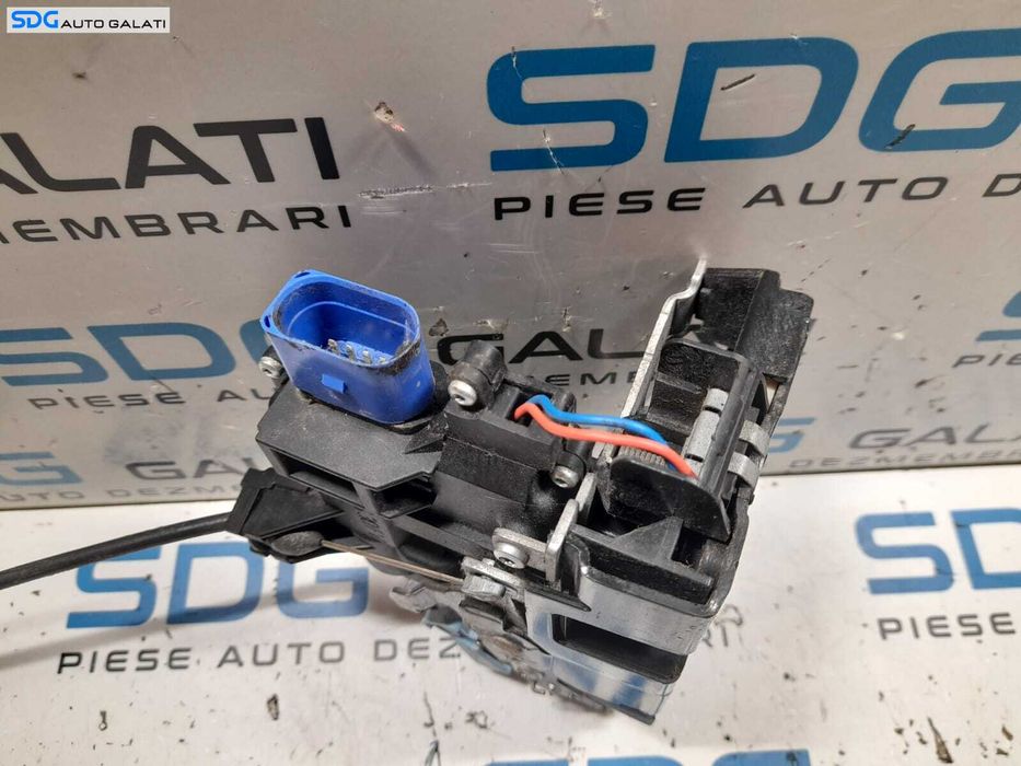 Broasca Incuietoare Usa Portiera Stanga Fata Volkswagen Multivan T5 2003 - 2015 Cod 3D2837015K 25K-3D2837015K [N0347]