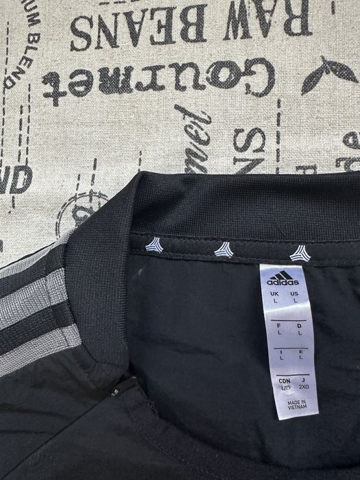 Adidas original горнище водоустойчиво.L