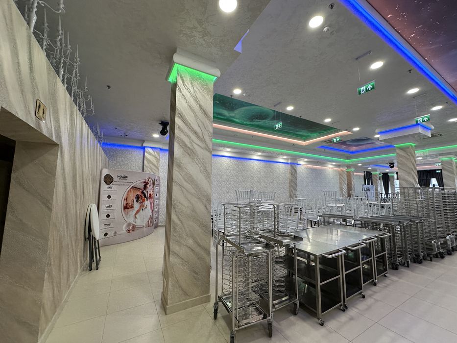 Spațiu Comercial de 430 mp,  in Hârlău județul Iași lângă Carrefour și Sinsay