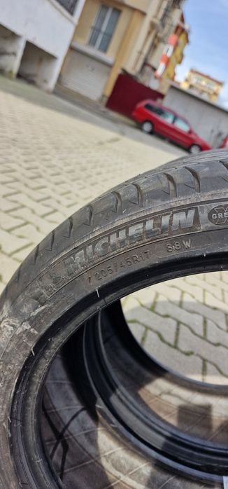 205 45 17 Michelin primacy 3