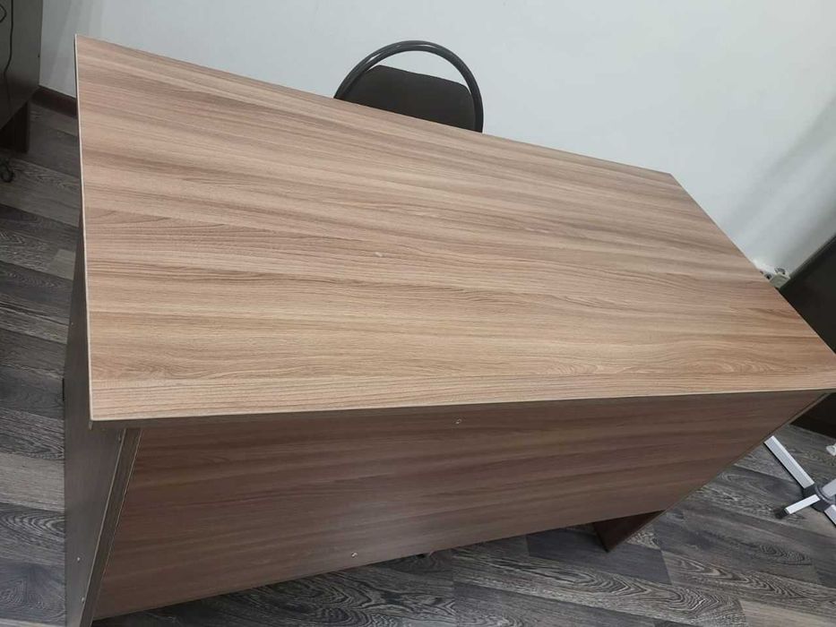 Срочно продается офисная мебель