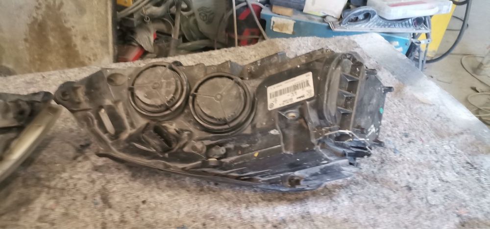 Volkswagen EOS фарове