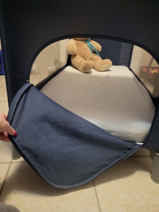 Pat bebelus si masa de schimbat