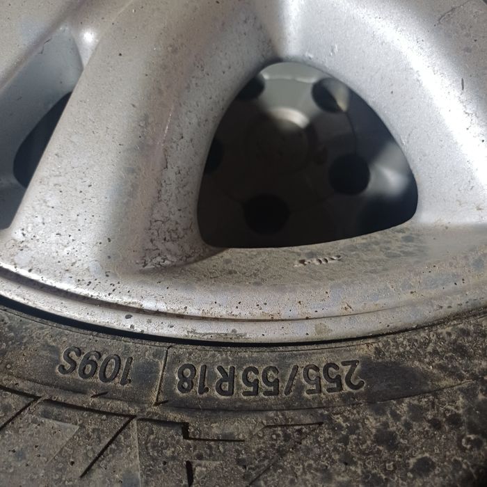 Летни шины 255/55/18