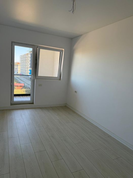 Studio + Parcare Subterana - 81 Residence
