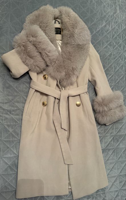 Палто с естедтвен косъм