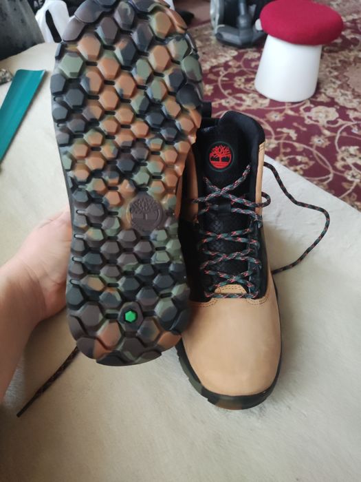 Продам ботинки Timberland