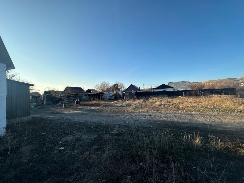 Продам домик участок 10 соток