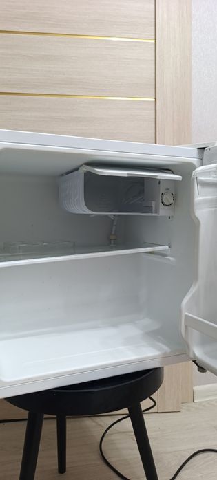 Холодильник Midea