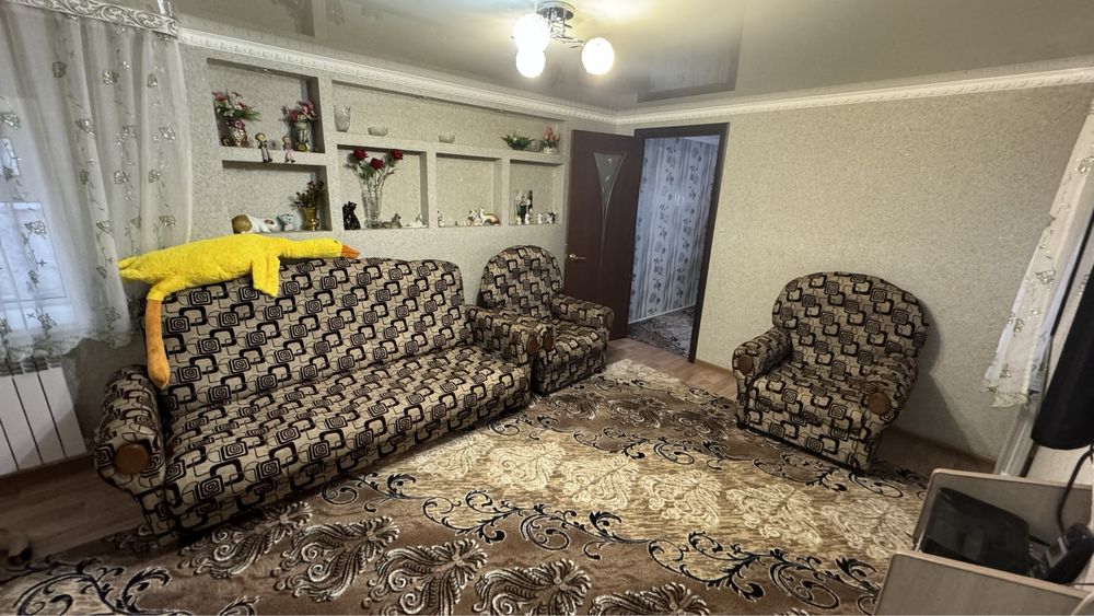 Диван и 2 кресла