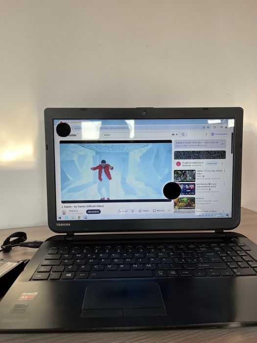 Laptop Toshiba folosit functionabil la 150 LEI