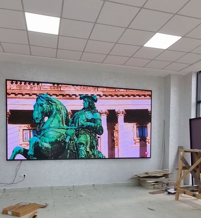 Led ekran   Лед  экран  new   ustanovka