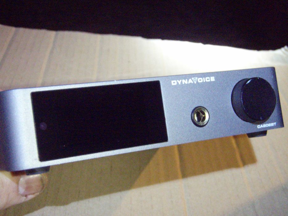 Amplificator compact cu bluetooth Dynavoice Challenger CA802BT