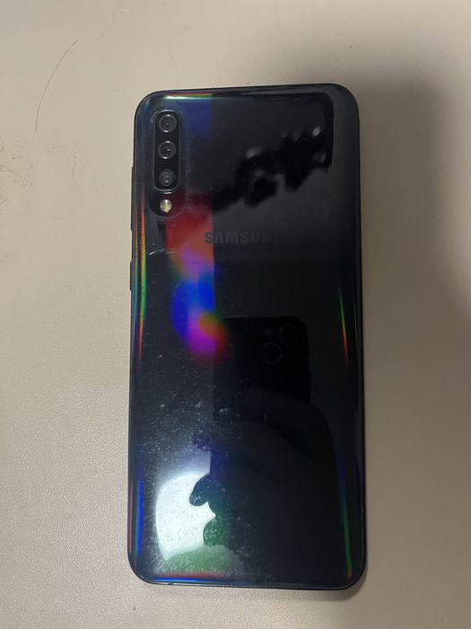 Продам samsung a50