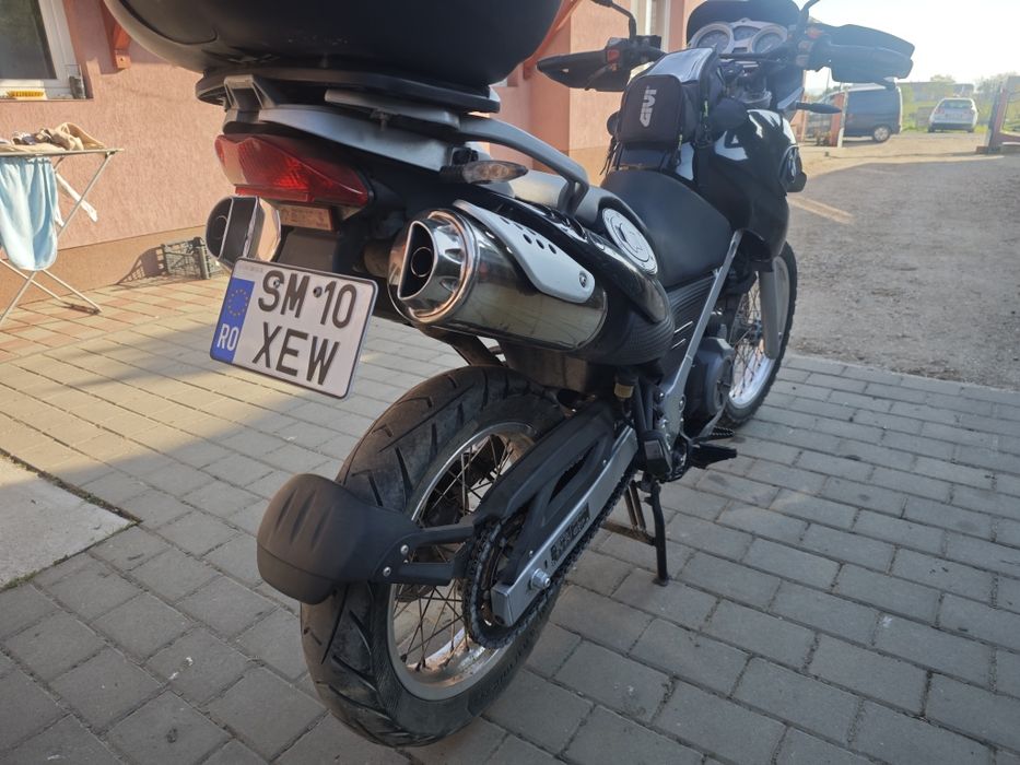 Vând BMW G 650 GS,AN.2010 CU ABS.