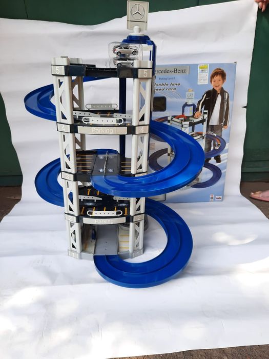 Детская игрушка...