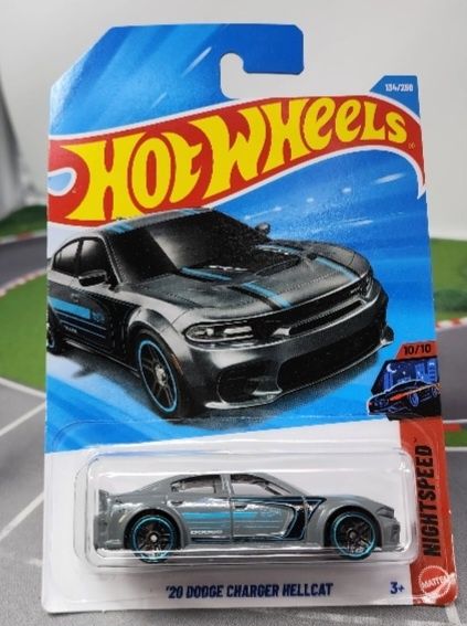 Hot wheels .недорого