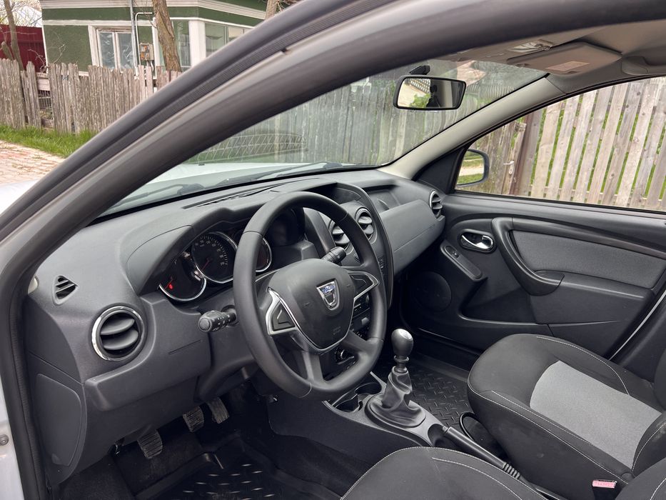 Dacia Duster 2017 1.5 dci 110 cp Prestige