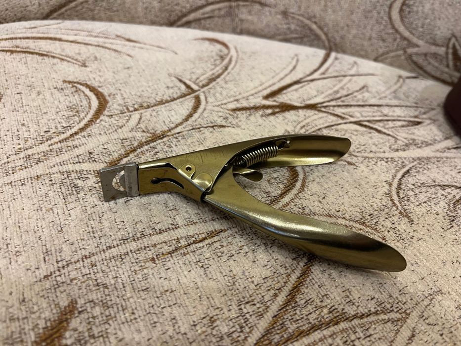 Комплект за маникюр, Лампа, Електрическа пила