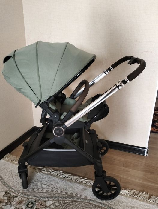 Продам детскую коляску
