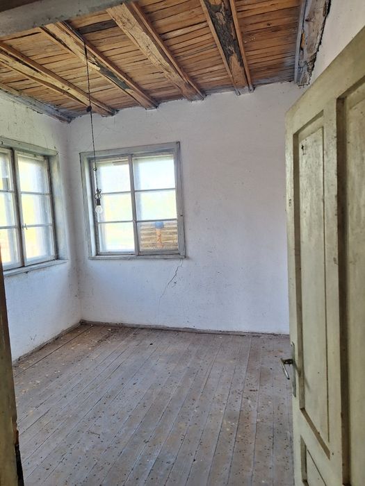 Продава се Къща в Тетевен - 180 кв.м за 170 €/кв.м - Снимка #6